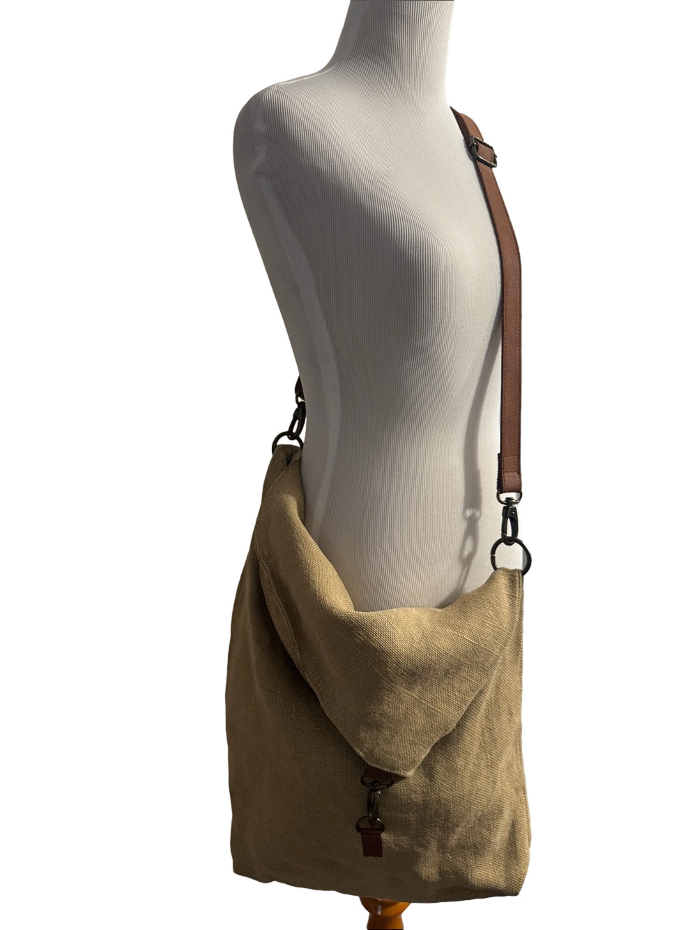 Vintage addiction Everyday Beige Canvas Shoulder Bag with Brown Strap